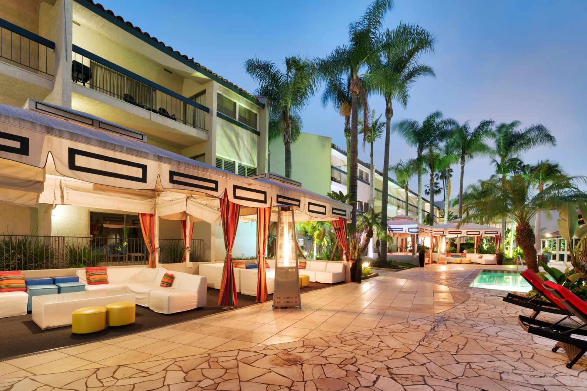 Atrium Hotel Orange County Irvine Exterior foto